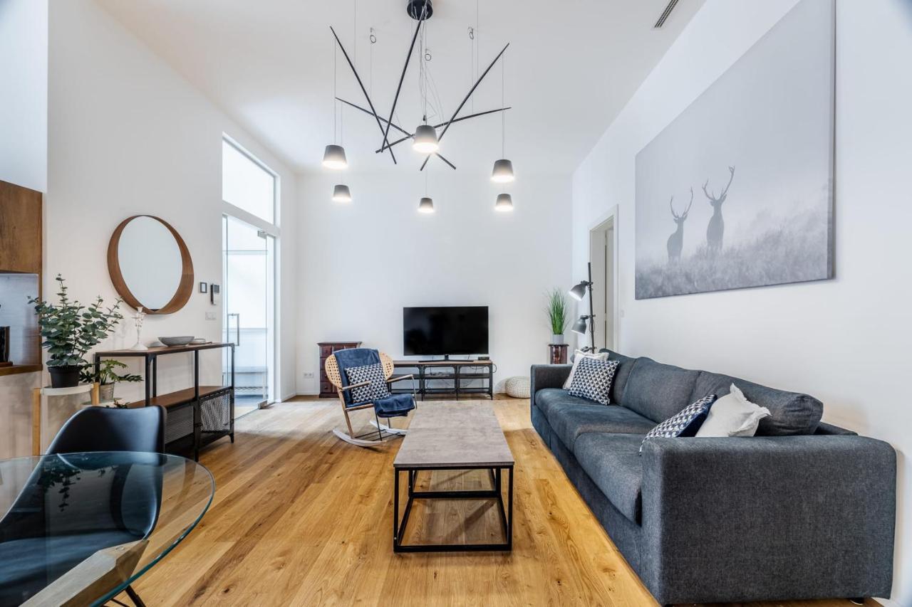 Luxury Located In Nove Mesto In The Centre Of * Praha